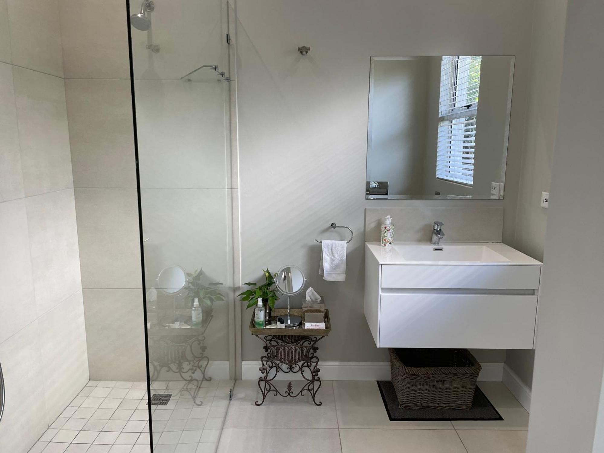The Cottage On Cordia 2 Bedroom Self Catering 2Km From Umhlanga Beach Durban Exterior photo