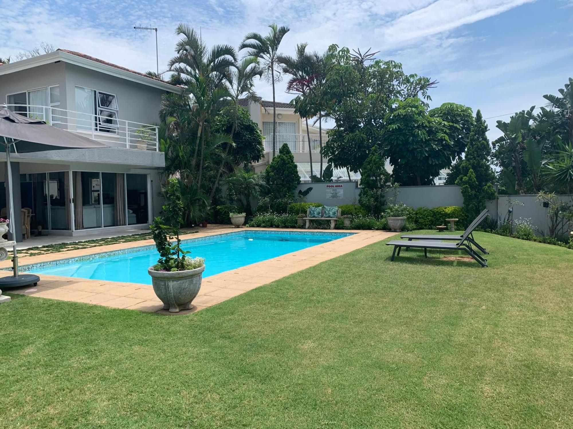 The Cottage On Cordia 2 Bedroom Self Catering 2Km From Umhlanga Beach Durban Exterior photo